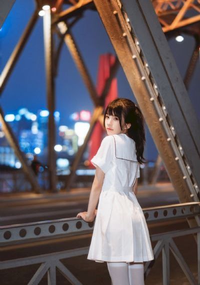 年轻的嫂子10_高清最新电影在线观看