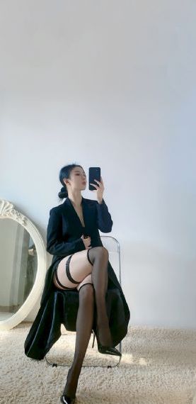 年轻善良妻子4_快播高清无删减WWW